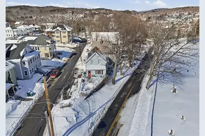 224 Rollstone St, Fitchburg, MA 01420 - Photo 21