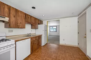 5 Lenox St, Lowell, MA 01852 - Photo 9