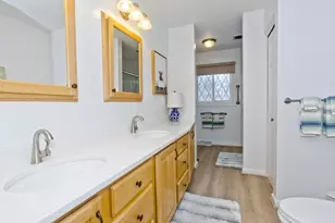 43 West Summitt St, South Hadley, MA 01075 - Photo 15