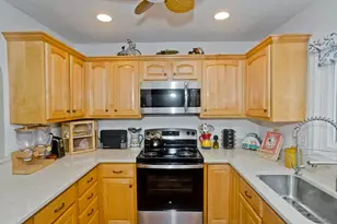 43 West Summitt St, South Hadley, MA 01075 - Photo 5