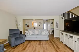 43 West Summitt St, South Hadley, MA 01075 - Photo 9