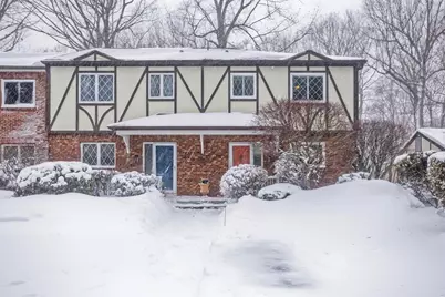 43 West Summitt St #10, South Hadley, MA 01075 - Photo 3