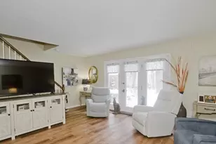 43 West Summitt St, South Hadley, MA 01075 - Photo 9