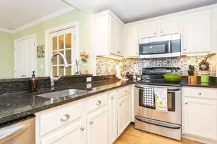 145 Hancock St, Braintree, MA 02184 - Photo 9