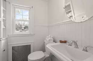 35 Maple Rd, Melrose, MA 02176 - Photo 13