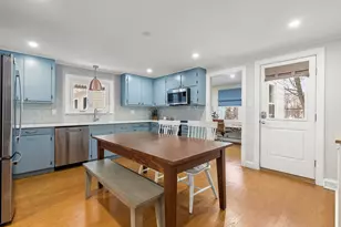 9 Darrow St, Quincy, MA 02169 - Photo 9