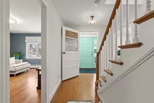 9 Darrow St, Quincy, MA 02169 - Photo 3