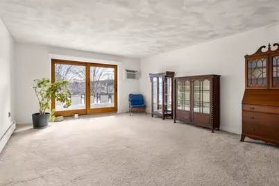 40 Bigelow Ave #23, Watertown, MA 02472 - Photo 3