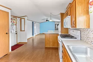 51 Tucker Terrace, Raynham, MA 02767 - Photo 19