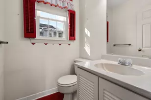 210 Belmont St, Watertown, MA 02472 - Photo 7