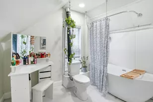 31 Washburn St, Springfield, MA 01107 - Photo 27