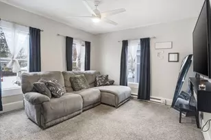 31 Washburn St, Springfield, MA 01107 - Photo 7