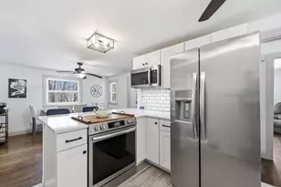 1962 Allen St, Springfield, MA 01118 - Photo 17