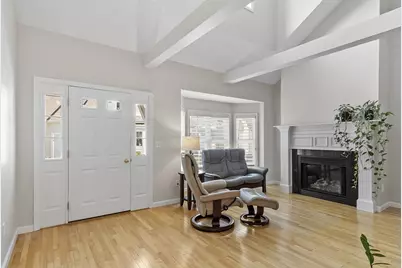 7 Squaw Creek Dr #7, Haverhill, MA 01830 - Photo 3