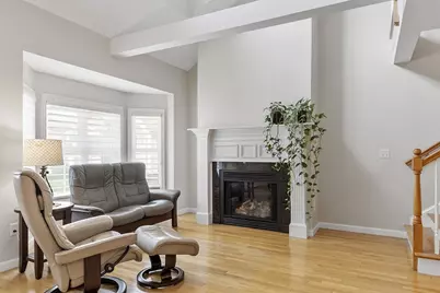 7 Squaw Creek Dr #7, Haverhill, MA 01830 - Photo 5