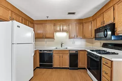 45 Christopher Dr #106, Methuen, MA 01844 - Photo 17