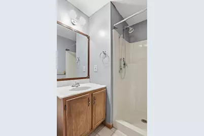 45 Christopher Dr #106, Methuen, MA 01844 - Photo 9