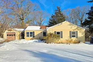 37 Riverview Dr, Ashland, MA 01721 - Photo 1