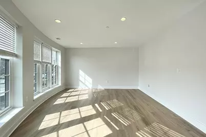 26 New Derby St #202, Salem, MA 01970 - Photo 11