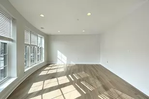 26 New Derby St, Salem, MA 01970 - Photo 11