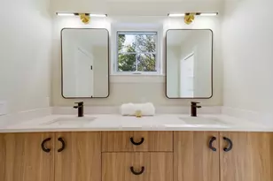 11 Cuba St, Andover, MA 01810 - Photo 29