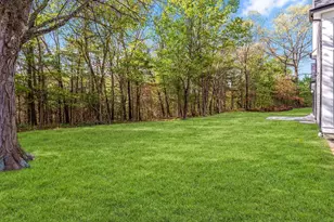 11 Cuba St, Andover, MA 01810 - Photo 5