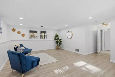 41 Dunster Rd, Bedford, MA 01730 - Photo 23