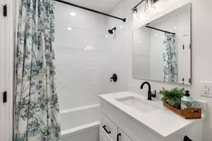 16 Franklin St, Salem, MA 01970 - Photo 15