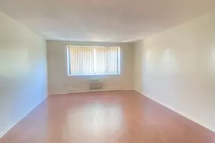 70 Jamaicaway, Boston, MA 02130 - Photo 17