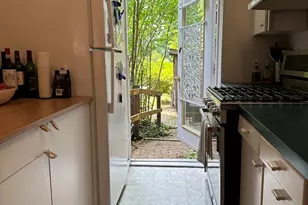 33 Grove St, Boston, MA 02114 - Photo 11