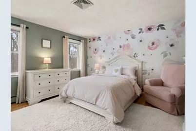 3 Niantic Street, Medfield, MA 02052 - Photo 27