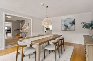 3 Niantic St, Medfield, MA 02052 - Photo 7