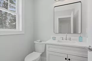 181 Pine St, Tewksbury, MA 01846 - Photo 17