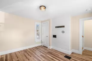 3 Tremont Ave, Amesbury, MA 01913 - Photo 19