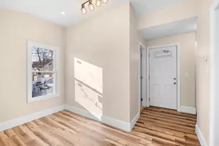 3 Tremont Ave, Amesbury, MA 01913 - Photo 5