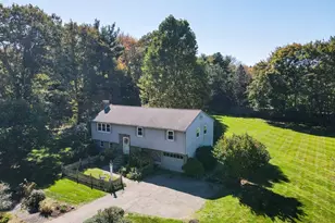 22 Greenview Dr, Holliston, MA 01746 - Photo 3