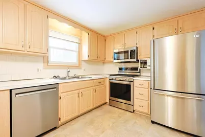 22 Greenview Drive, Holliston, MA 01746 - Photo 11