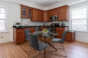 61 Toxteth St, Brookline, MA 02445 - Photo 9