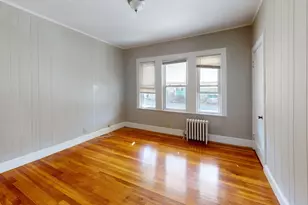 48 Oak St, Dedham, MA 02026 - Photo 5