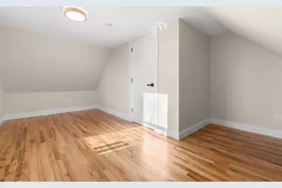 20 Beacon St, Gloucester, MA 01930 - Photo 31