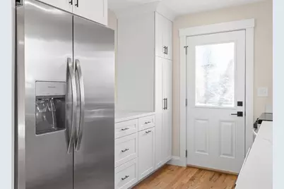 20 Beacon St, Gloucester, MA 01930 - Photo 25