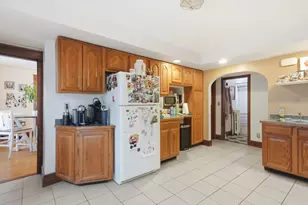 37 Gibbon St, Marlborough, MA 01752 - Photo 9