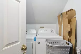 37 Gibbon St, Marlborough, MA 01752 - Photo 35