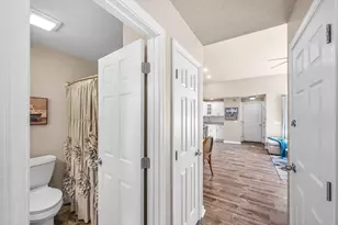 178 Brookfield Ln, Agawam, MA 01001 - Photo 15