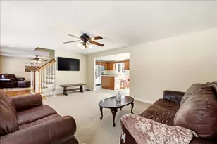 7 Tispaquin St, Middleborough, MA 02346 - Photo 5