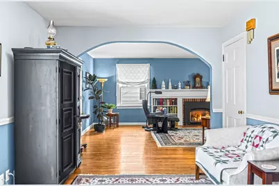 25 Woodbridge Ter, South Hadley, MA 01075 - Photo 5