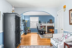 25 Woodbridge Terrace, South Hadley, MA 01075 - Photo 5