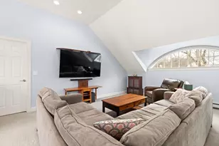 22 Flyaway Pond Dr, Easton, MA 02356 - Photo 17