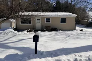 17 Jeanne Marie St, Springfield, MA 01129 - Photo 1