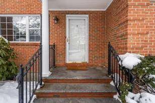 9 April Ln, Lexington, MA 02421 - Photo 3